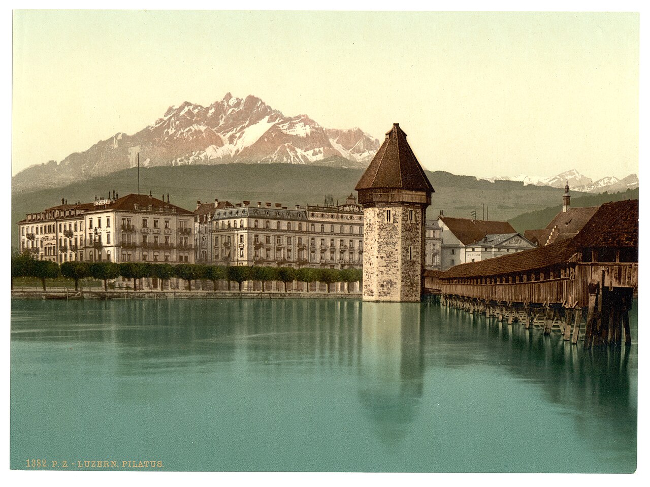 Kapellbrücke mit Pilatus auf einem alten Photochrom